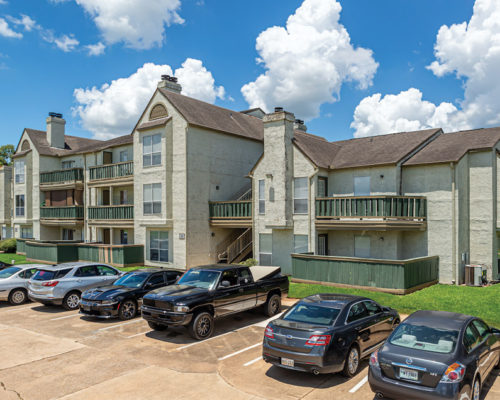 pecan-grove-apartment-homes parking at apartment community in Alexandria