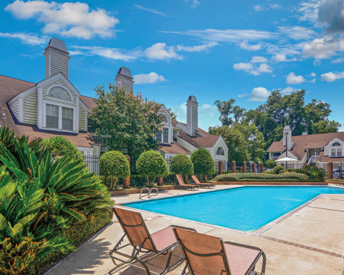 rosewood-pool apartment swimming pool in Alexandria, Louisiana